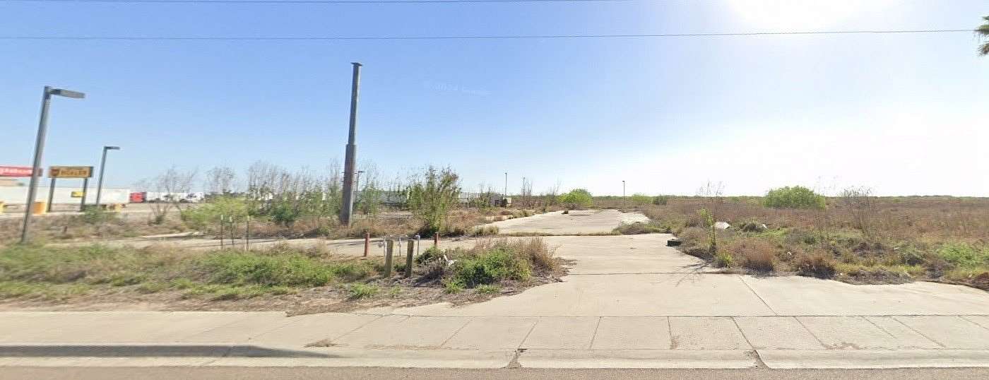 1.2 Acres of Commercial Land for Sale in Falfurrias, Texas