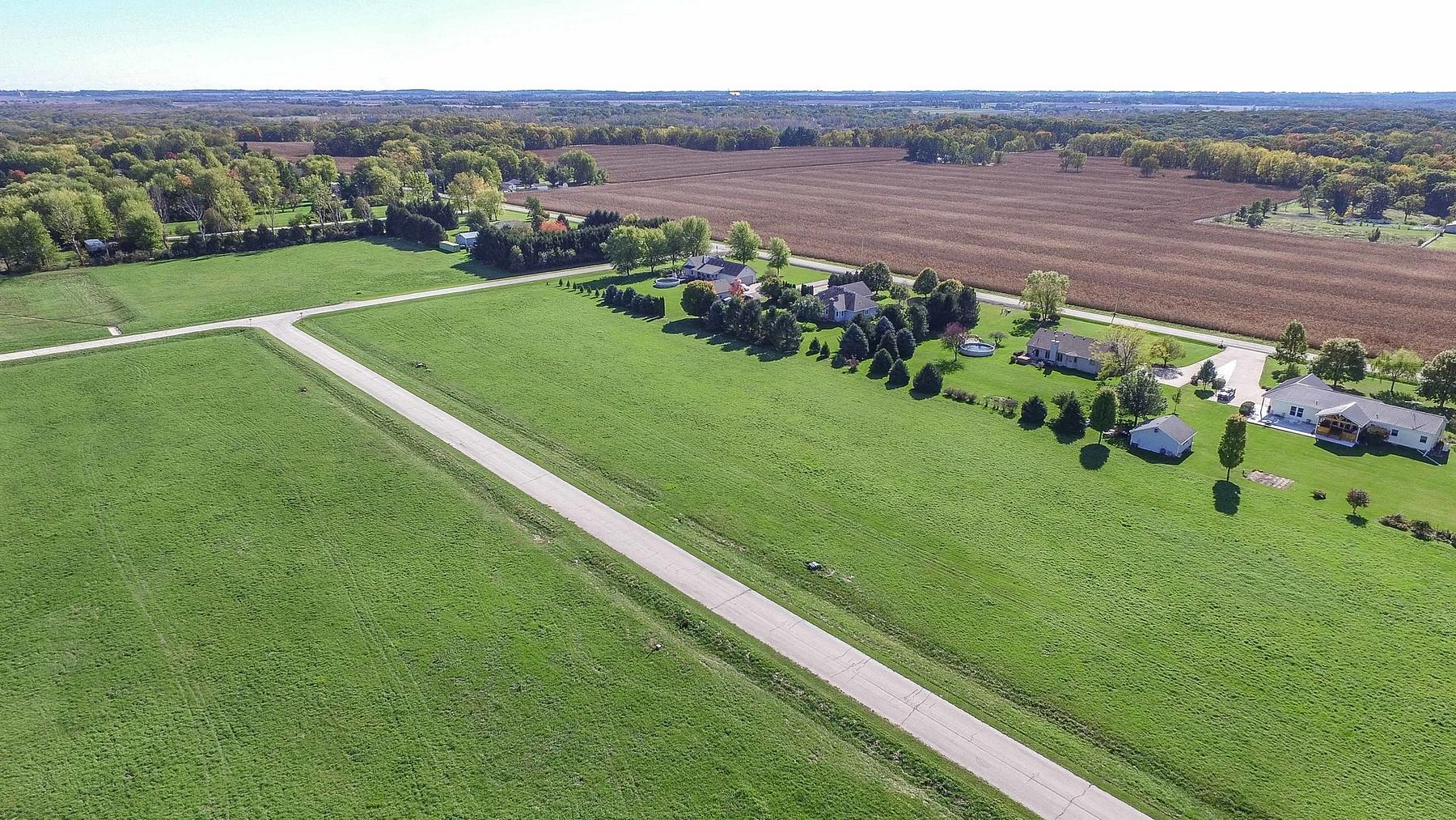 0.76 Acres of Residential Land for Sale in Sheridan, Illinois