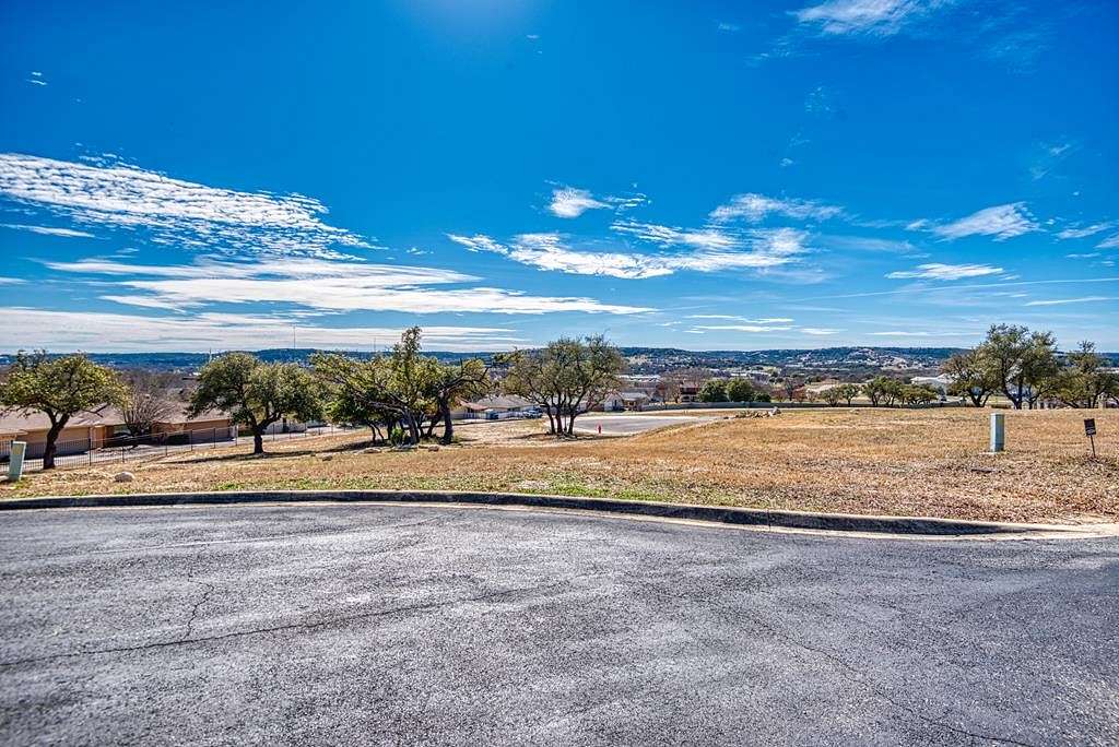 0.15 Acres of Residential Land for Sale in Kerrville, Texas