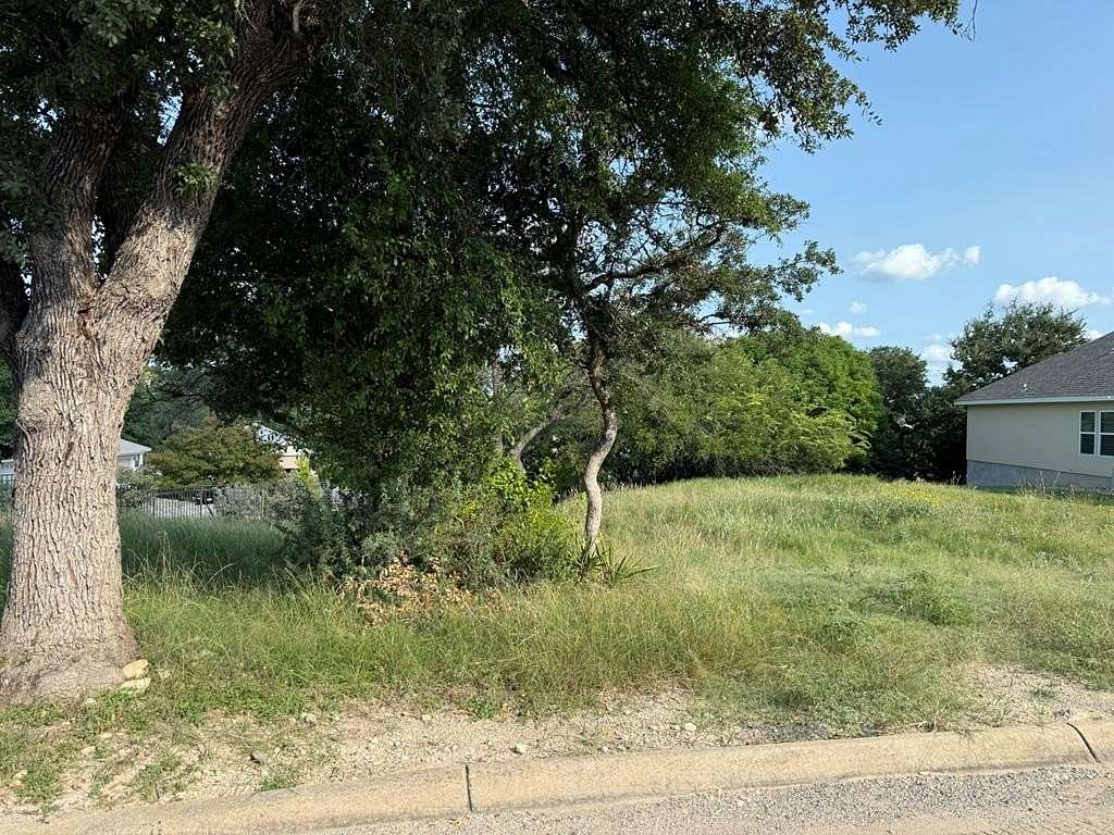 0.17 Acres of Residential Land for Sale in Kerrville, Texas