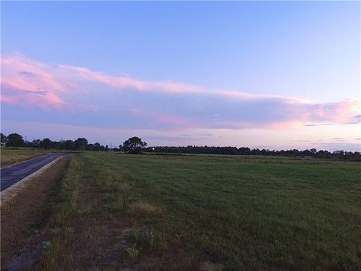 0.33 Acres of Residential Land for Sale in Iowa, Louisiana