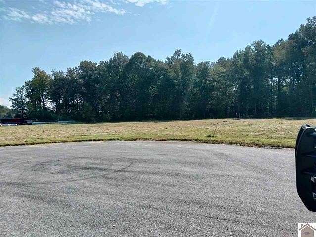 1.47 Acres of Commercial Land for Sale in Paducah, Kentucky