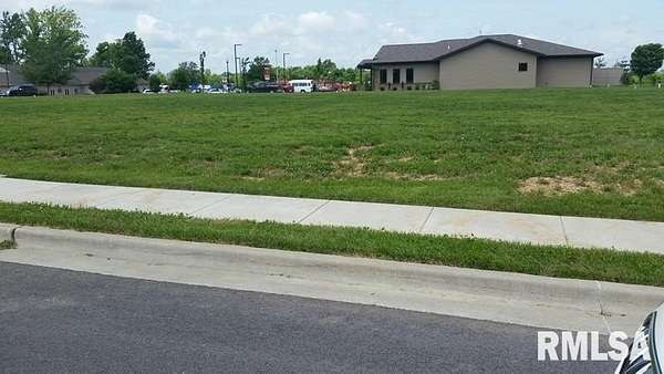 0.65 Acres of Commercial Land for Sale in Carbondale, Illinois