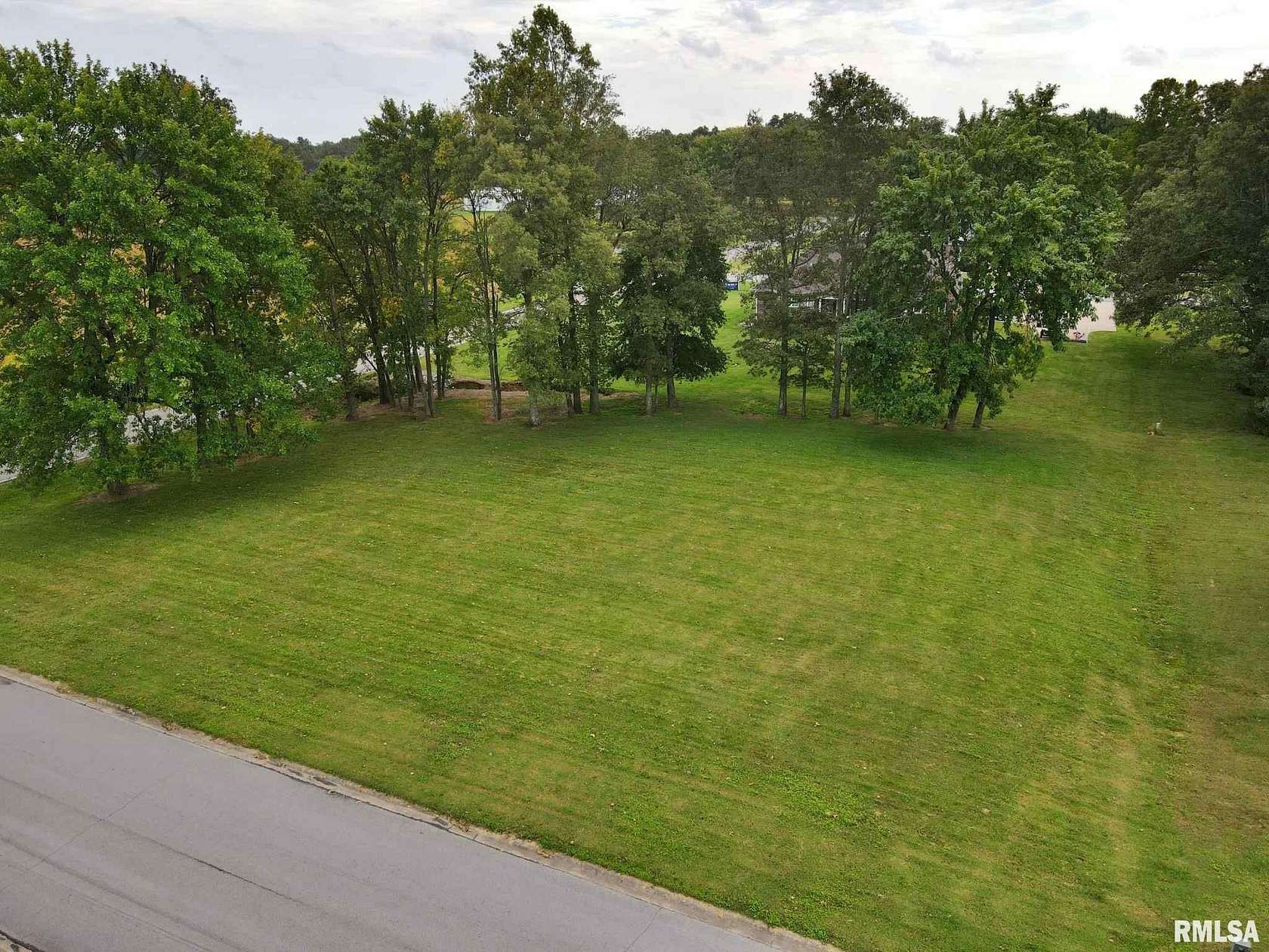 0.66 Acres of Residential Land for Sale in Metropolis, Illinois