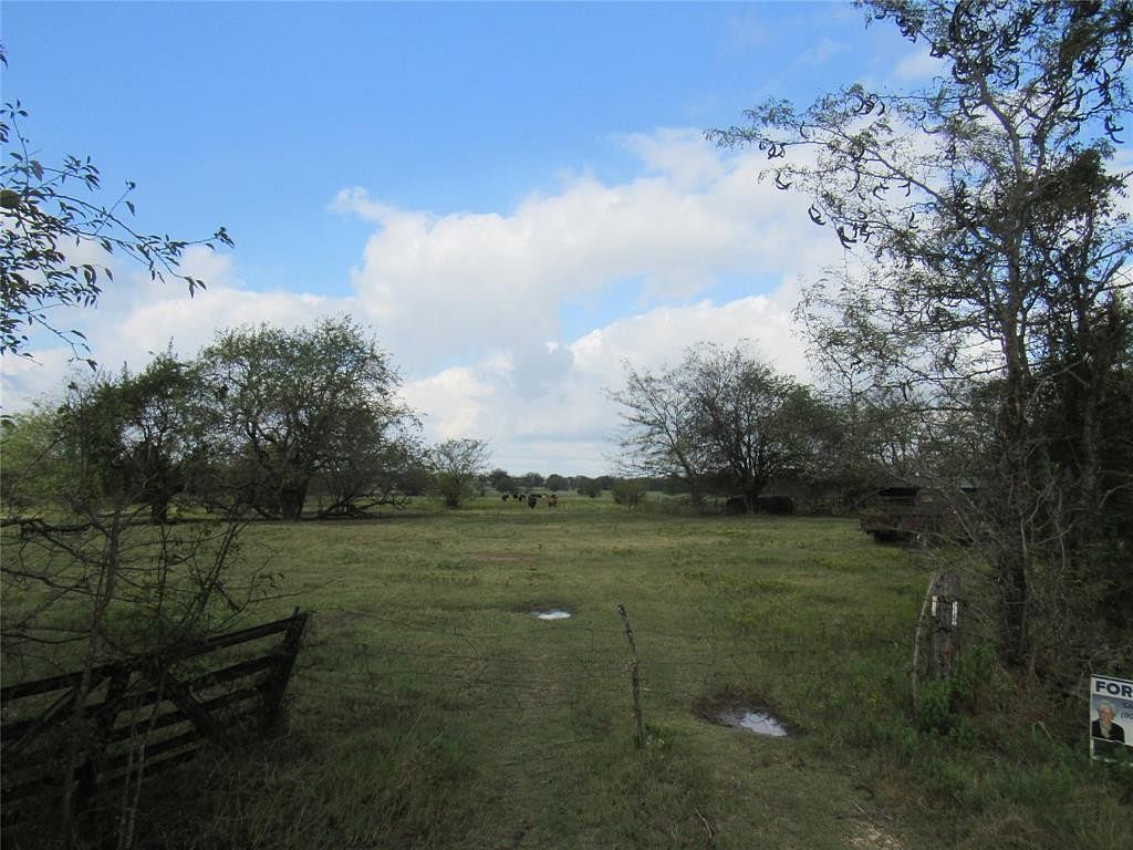 39 Acres of Agricultural Land for Sale in Sulphur Springs, Texas