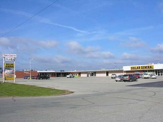 4.5 Acres of Commercial Land for Sale in Osage, Iowa