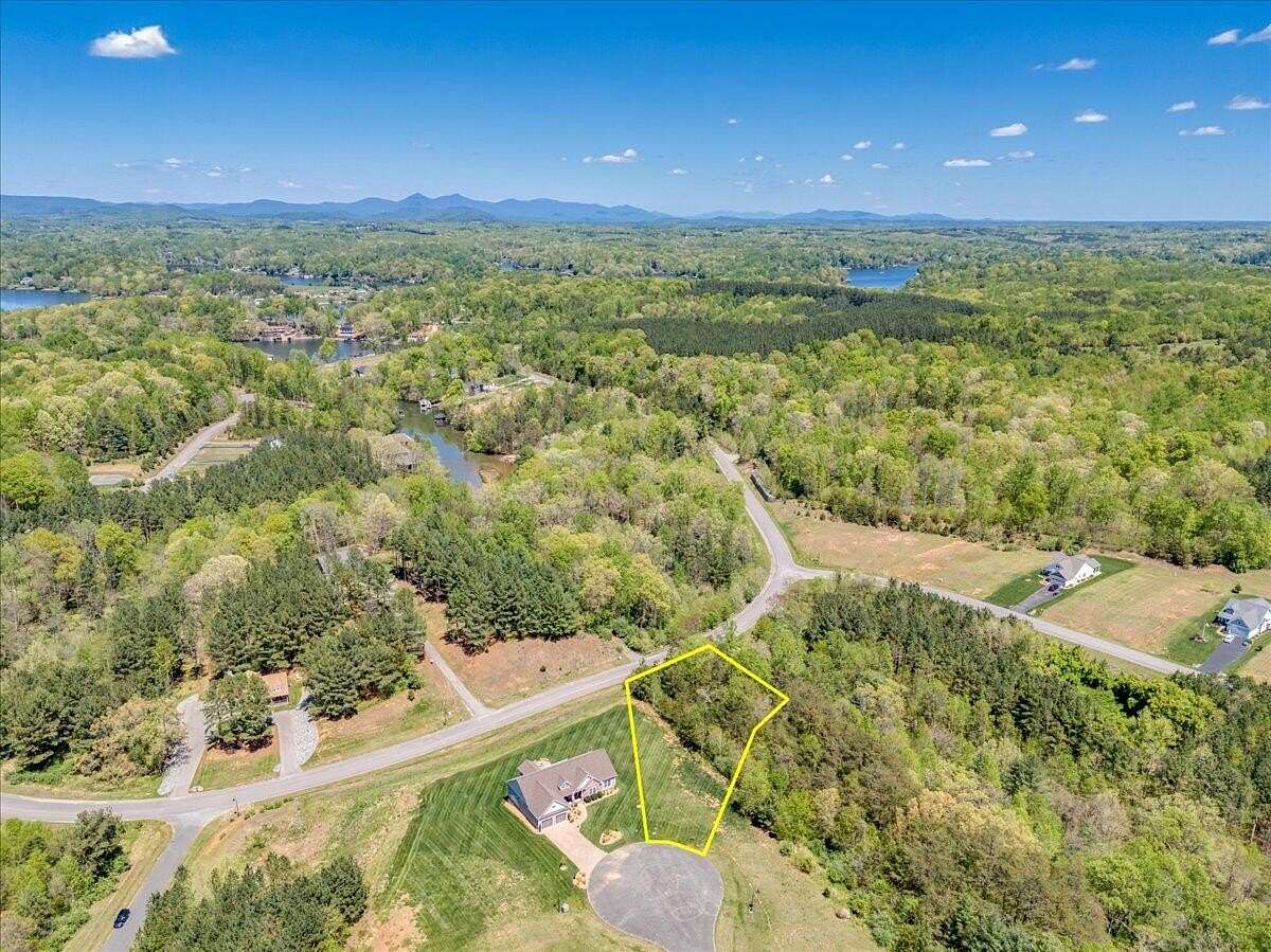 1 Acre of Residential Land for Sale in Moneta, Virginia