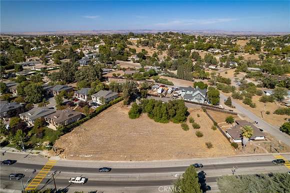 0.9 Acres of Residential Land for Sale in Paso Robles, California