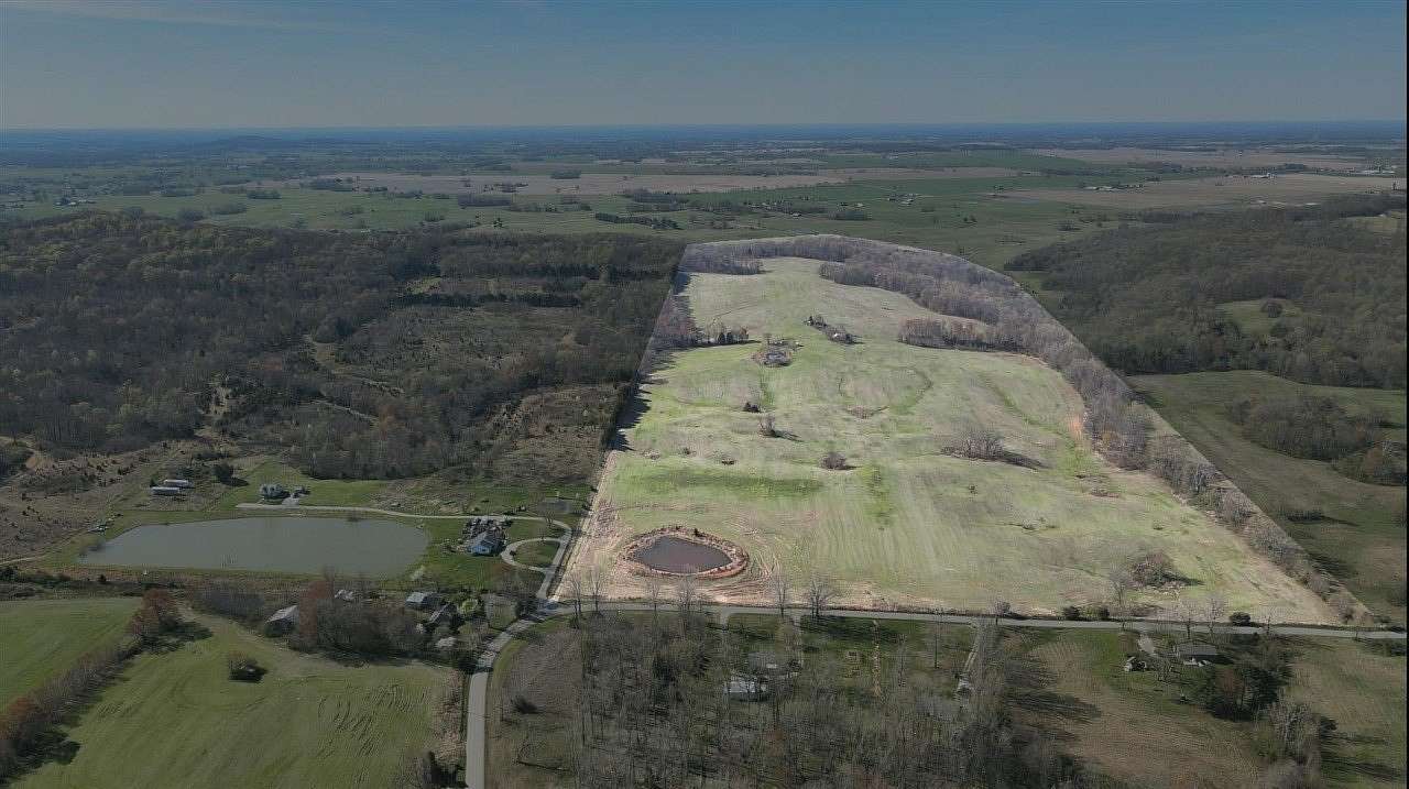 100 Acres of Land for Sale in Smiths Grove, Kentucky