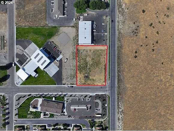 0.96 Acres of Commercial Land for Sale in Boardman, Oregon