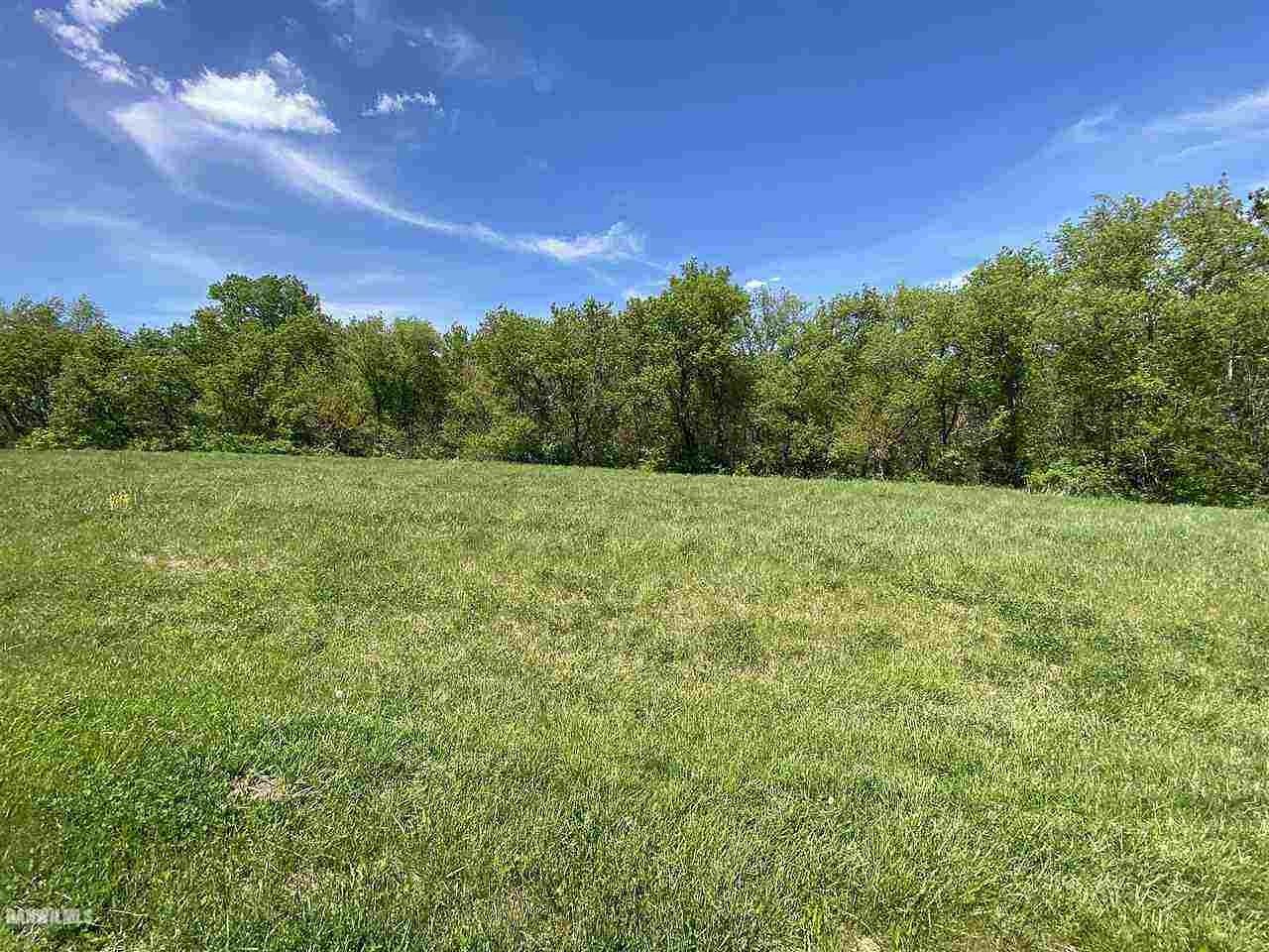 0.25 Acres of Land for Sale in Freedom Township, Illinois