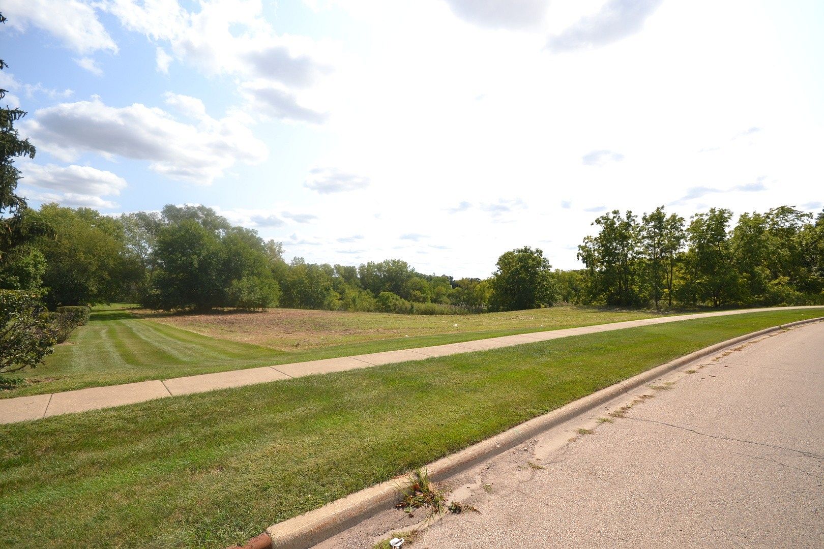 7 Acres of Land for Sale in Elgin, Illinois