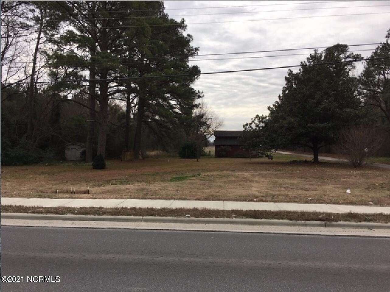 2 Acres of Commercial Land for Sale in Clinton, North Carolina