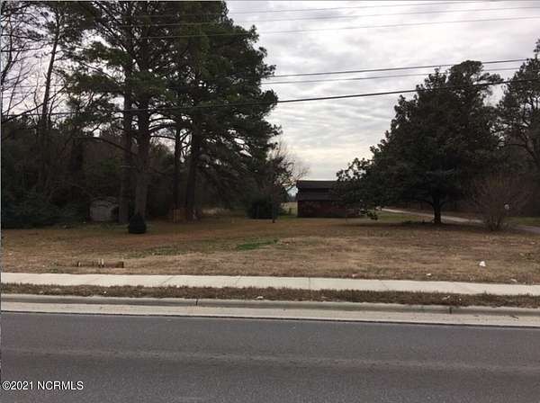 2 Acres of Commercial Land for Sale in Clinton, North Carolina