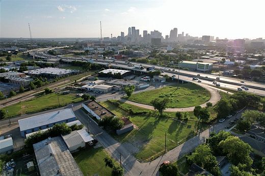 0.11 Acres of Commercial Land for Sale in Dallas, Texas