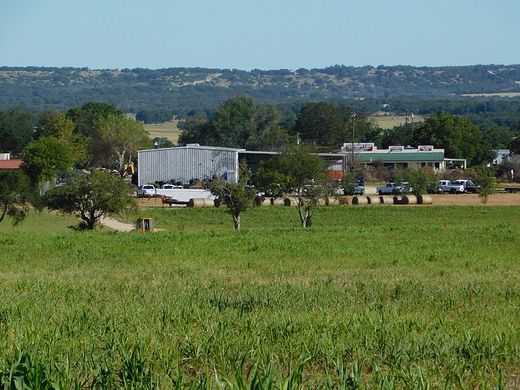 25.1 Acres of Agricultural Land for Sale in Stonewall, Texas
