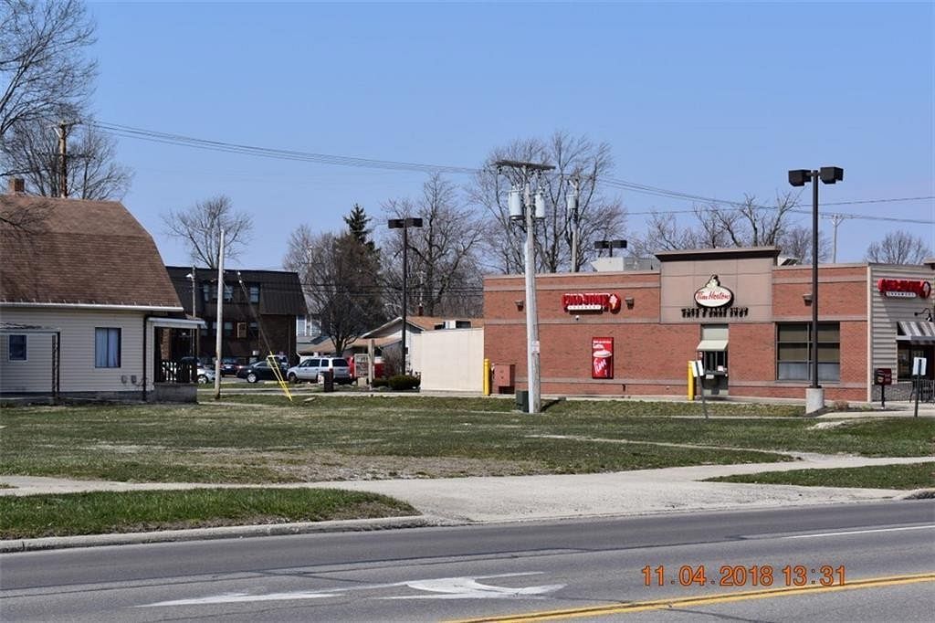 0.57 Acres of Commercial Land for Sale in Bellefontaine, Ohio