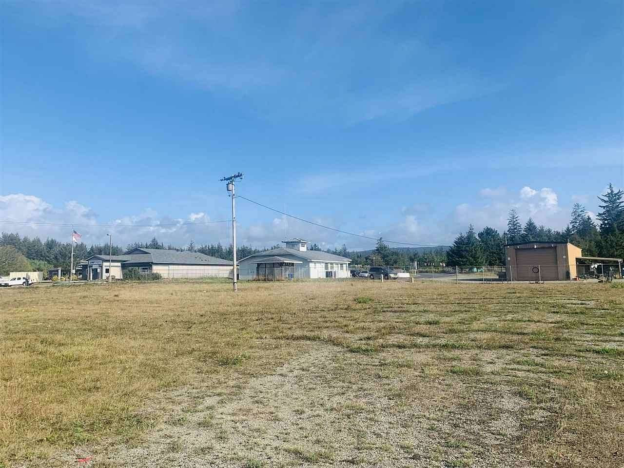 0.5 Acres of Mixed-Use Land for Sale in Crescent City, California
