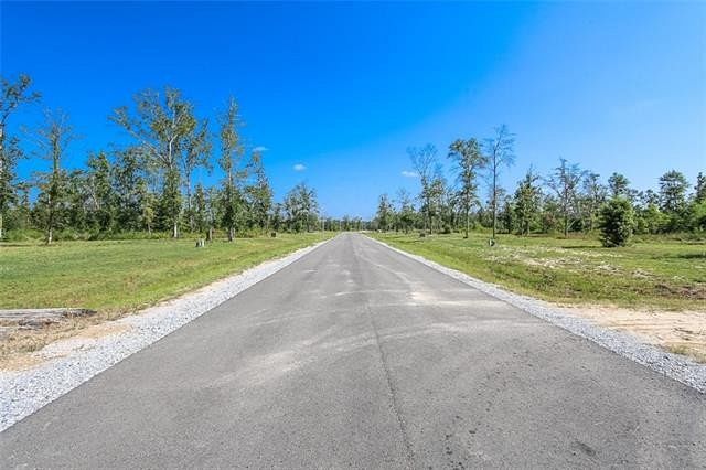1.1 Acres of Residential Land for Sale in Sulphur, Louisiana