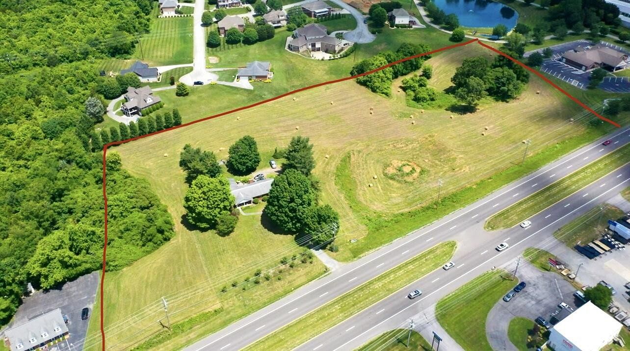 7.9 Acres of Commercial Land for Sale in Morristown, Tennessee
