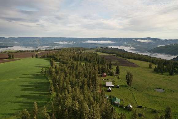 1,504.87 Acres of Land with Home for Sale in Enterprise, Oregon