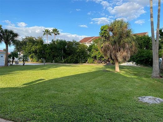 0.14 Acres of Residential Land for Sale in Indian Shores, Florida