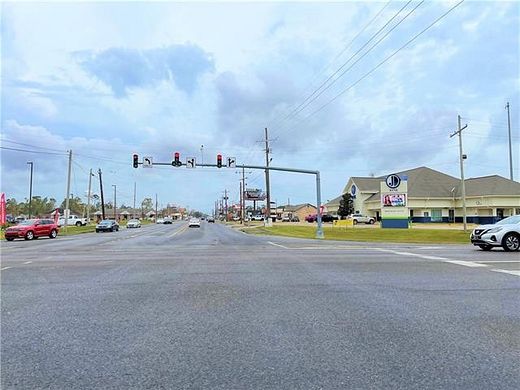 4 Acres of Commercial Land for Sale in Lake Charles, Louisiana