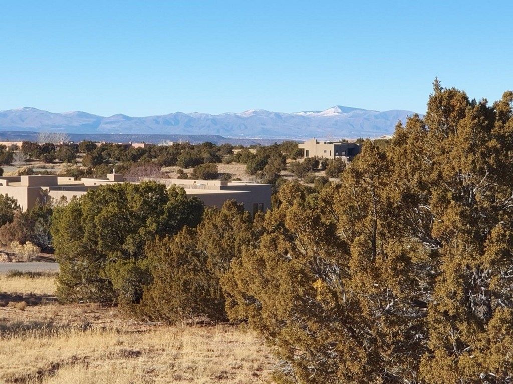 2.1 Acres of Residential Land for Sale in Santa Fe, New Mexico
