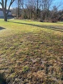 1 Acre of Land for Sale in Irvine, Kentucky
