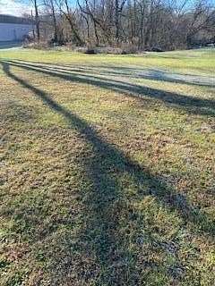 1 Acre of Land for Sale in Irvine, Kentucky