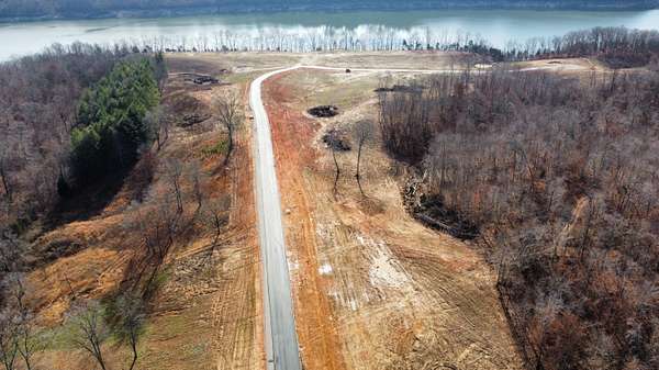 4.74 Acres of Residential Land for Sale in Somerset, Kentucky