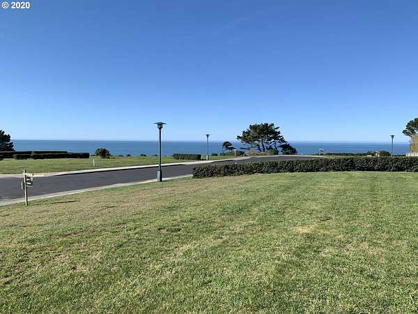 0.21 Acres of Residential Land for Sale in Brookings, Oregon