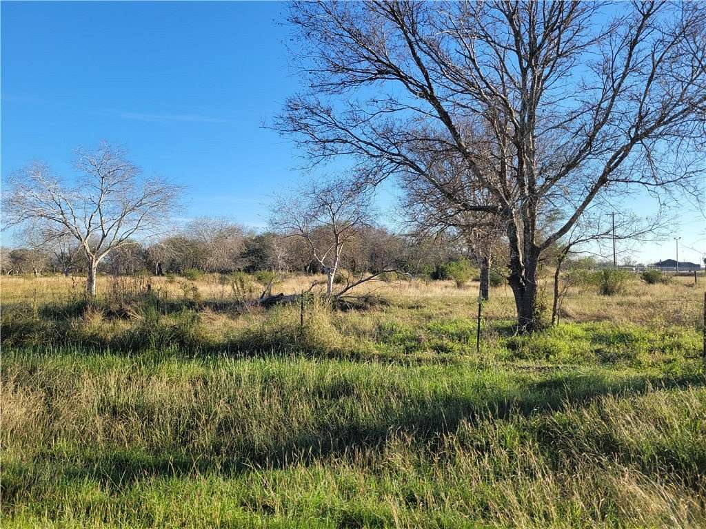 3 Acres of Residential Land for Sale in Sinton, Texas
