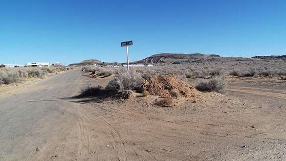 5 Acres of Land for Sale in Los Lunas, New Mexico