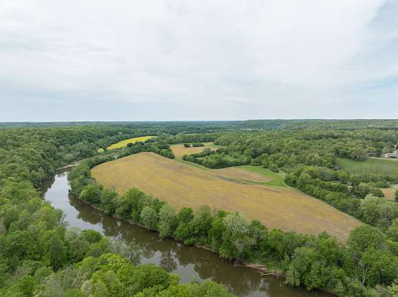 293.1 Acres of Land for Sale in Nunnelly, Tennessee