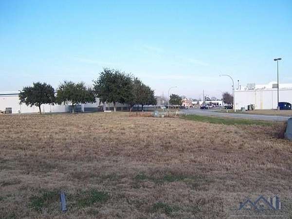 1.5 Acres of Commercial Land for Sale in Houma, Louisiana