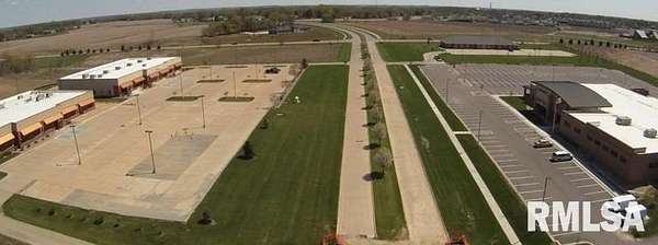 3.63 Acres of Commercial Land for Sale in Clinton, Iowa