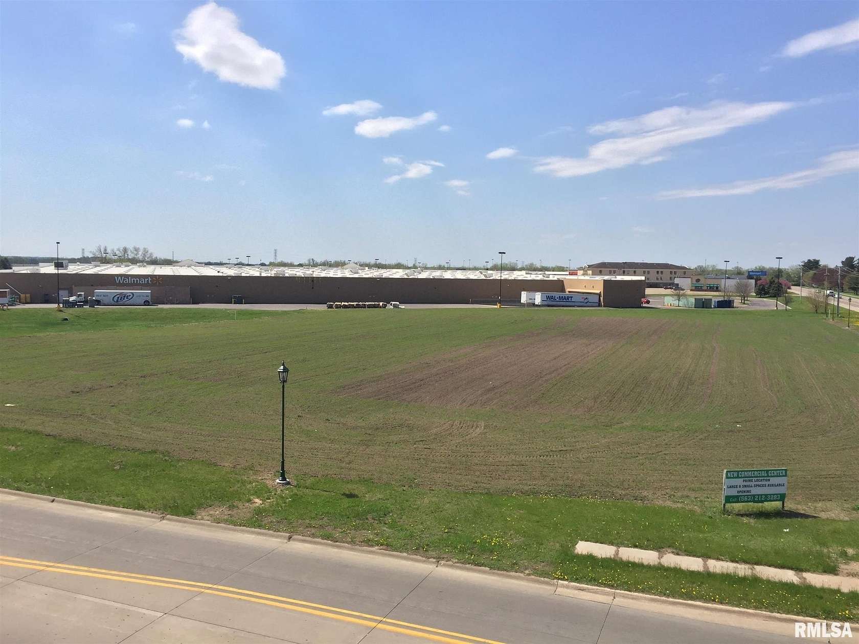 1.4 Acres of Mixed-Use Land for Sale in Clinton, Iowa
