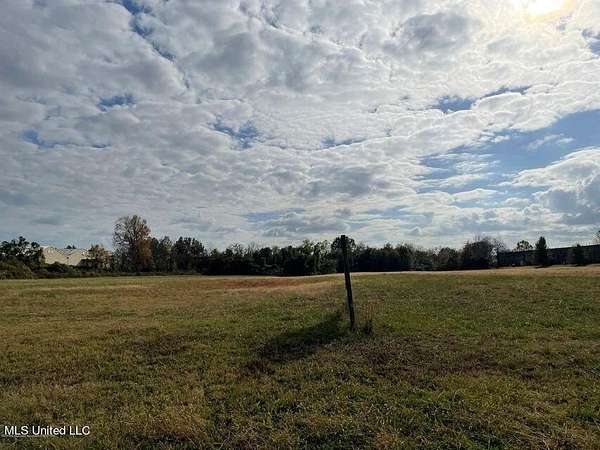 7.78 Acres of Commercial Land for Sale in Olive Branch, Mississippi