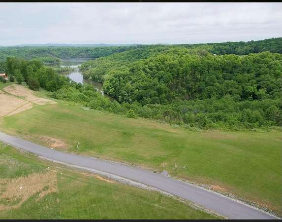 1.58 Acres of Residential Land for Sale in Byrdstown, Tennessee
