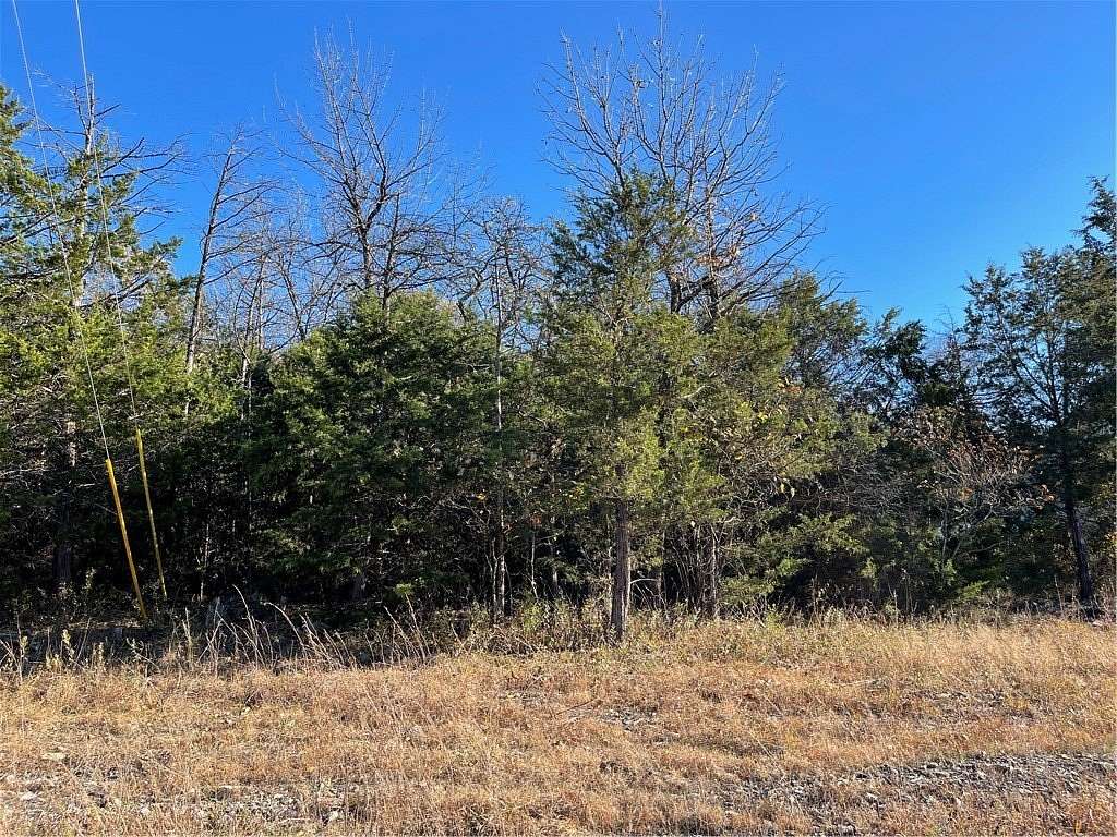 0.73 Acres of Residential Land for Sale in Holiday Island, Arkansas