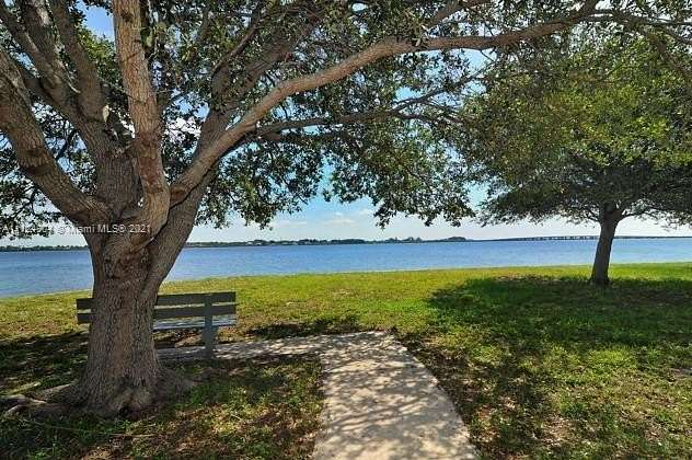 0.25 Acres of Residential Land for Sale in Port Charlotte, Florida