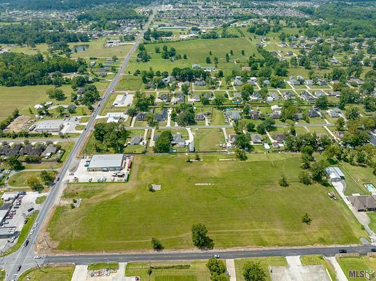 9.2 Acres of Commercial Land for Sale in Gonzales, Louisiana