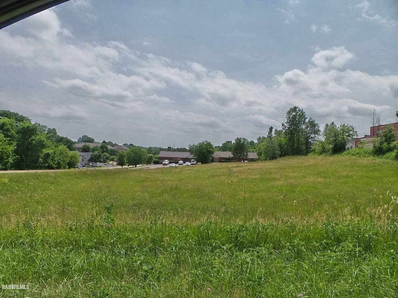 1.17 Acres of Commercial Land for Sale in Galena, Illinois