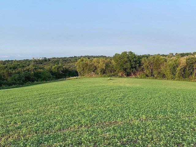 2.3 Acres of Residential Land for Sale in Dubuque, Iowa