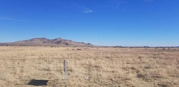 5.16 Acres of Land for Sale in Lancaster, California