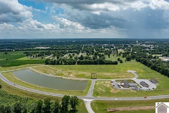 0.92 Acres of Commercial Land for Sale in Mayfield, Kentucky