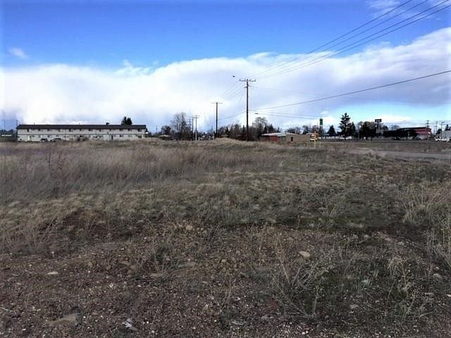 5.7 Acres of Commercial Land for Sale in Airway Heights, Washington