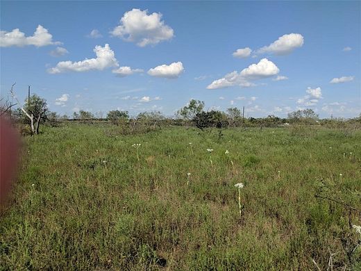 10 Acres of Land for Sale in Jonesboro, Texas