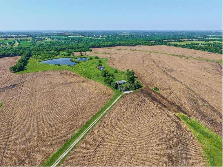 162 Acres of Land for Sale in Gardner, Kansas